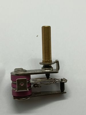 Einstellbarer Bimetallthermostat mit Temperaturbereich 50-250 °C und 100 Ausdauerzyklen
